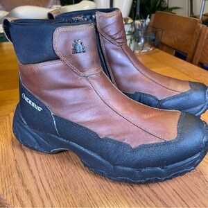 Icebug Metro STUDDED Walking Snow & Ice Boots, Leather.